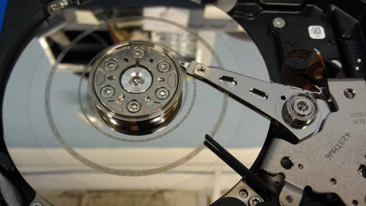 recuperació de dades lleida hdd hard disk drive headcrash
